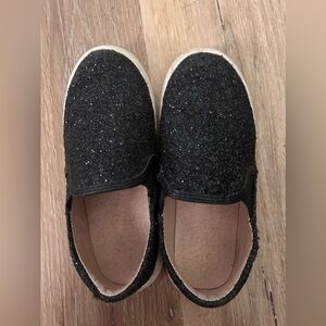 Toddler girl slip on shoes size 13y